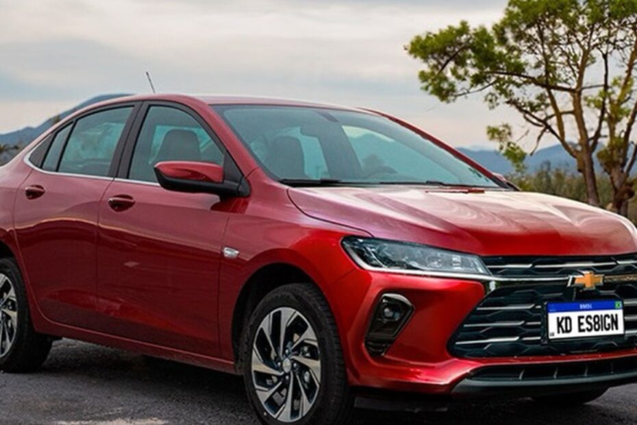 Onix Plus 2026 vermelho na diagonal.