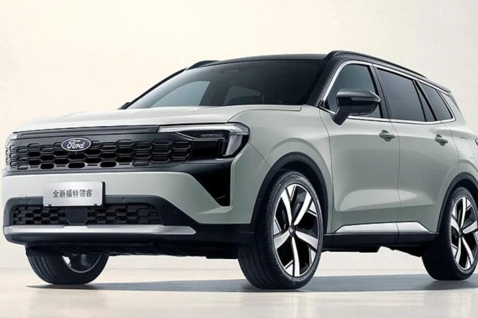 Ford Territory 2026 na diagonal.