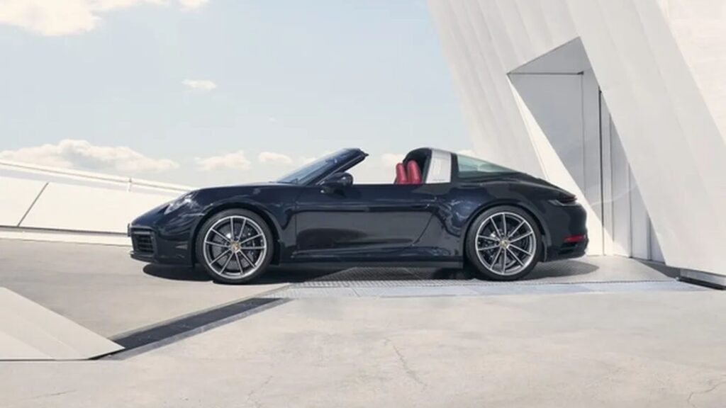 Lateral da Porsche 911 Targa.