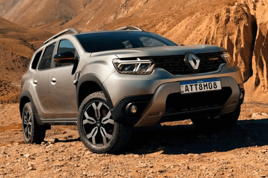 Renault Duster 2026 parada na diagonal no meio de um deserto.
