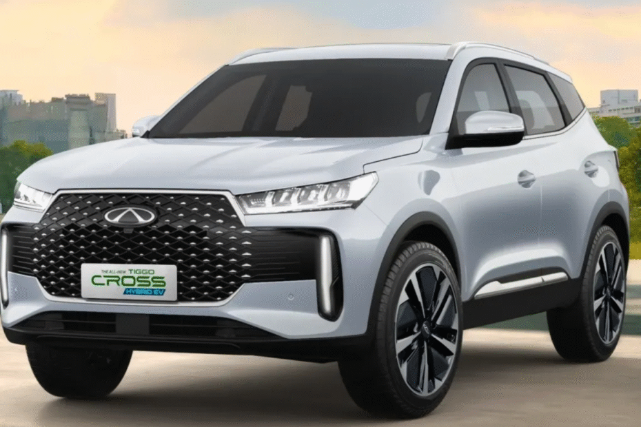 CAOA Chery Tiggo 5X 2026 branco parado na diagonal.