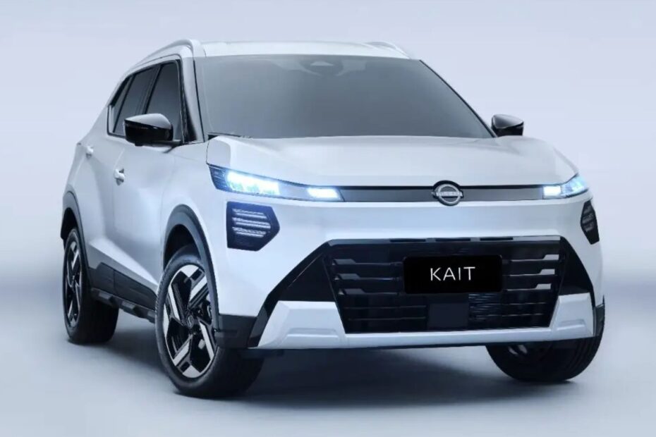 Nissan Kait branco parado.